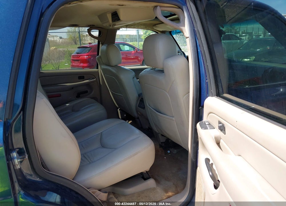 2006 CHEVROLET TAHOE LT VIN: 1GNEK13T16J153587