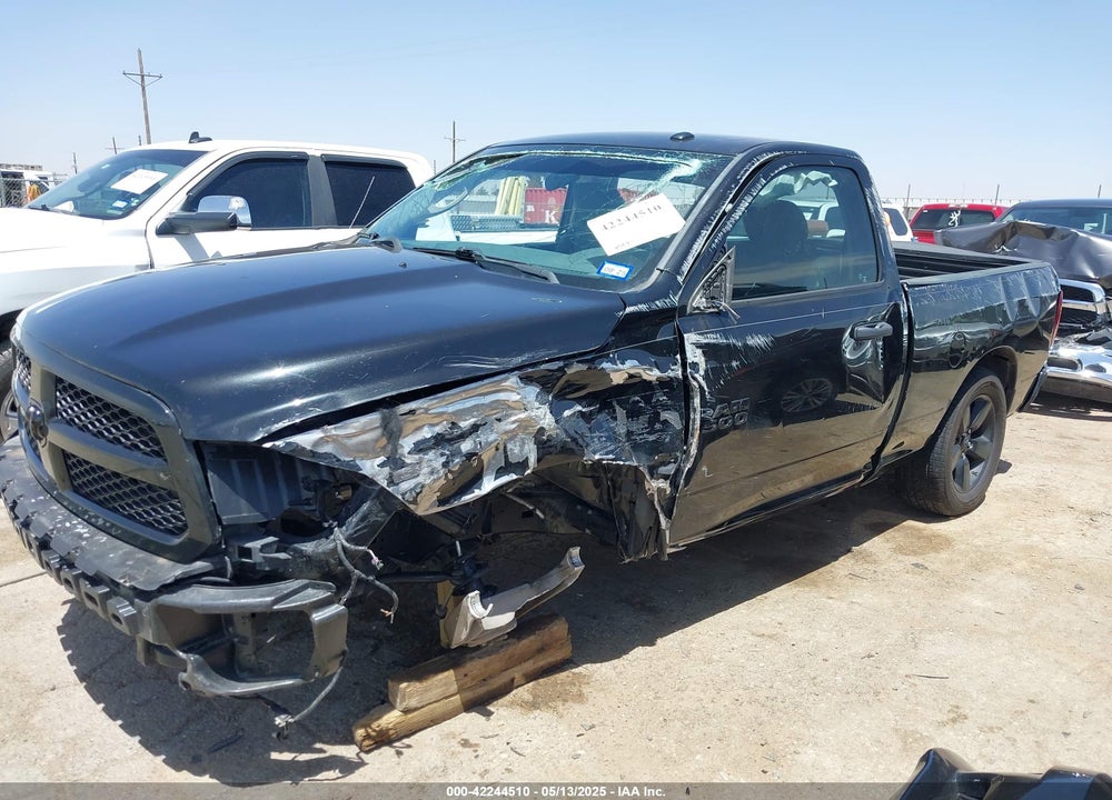 2017 RAM 1500 VIN: 3C6JR6AG6HG636932