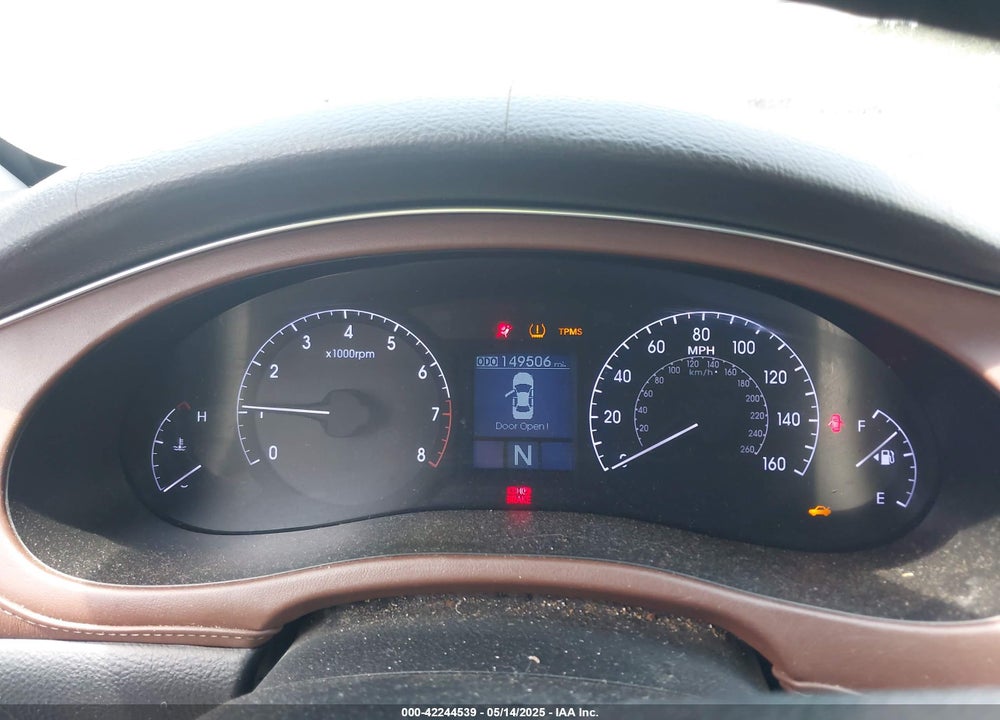 2012 HYUNDAI GENESIS 3.8 VIN: KMHGC4DD2CU203197