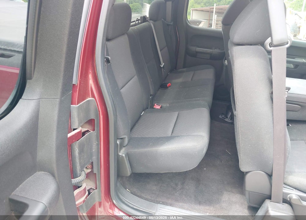 2013 CHEVROLET SILVERADO 1500 LT VIN: 1GCRCSE05DZ280647