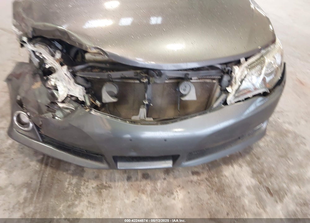 2014 TOYOTA CAMRY SE VIN: 4T1BF1FKXEU852566