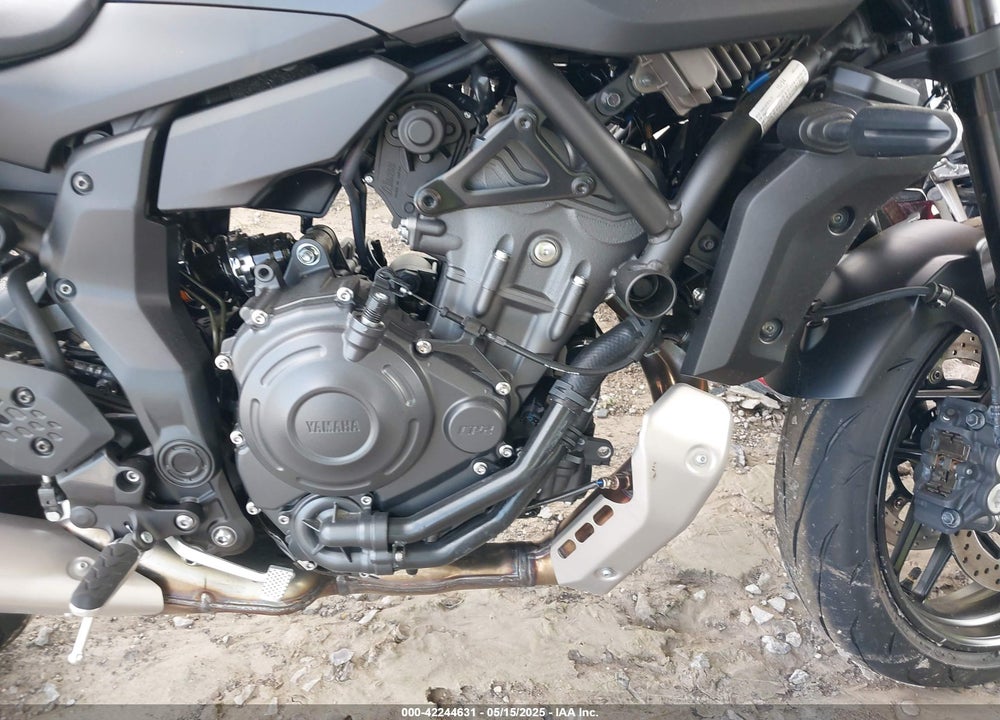 2025 YAMAHA MTN690 VIN: JYARM48E4SA001356