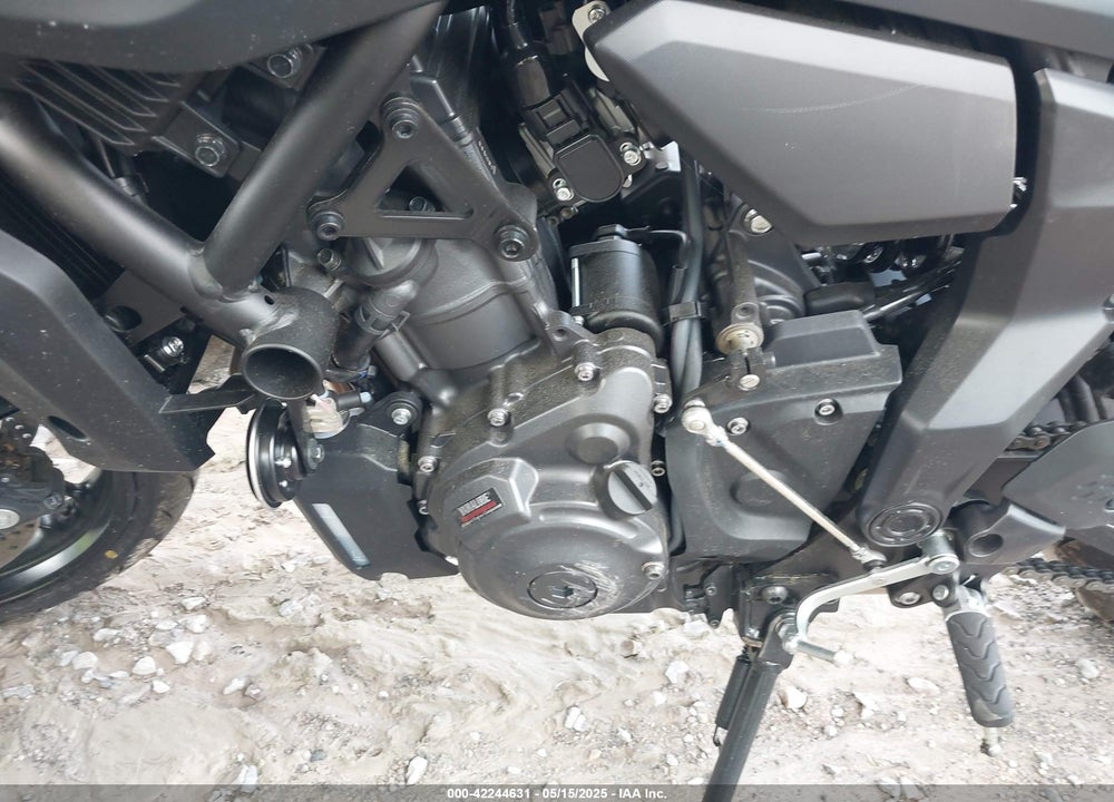 2025 YAMAHA MTN690 VIN: JYARM48E4SA001356