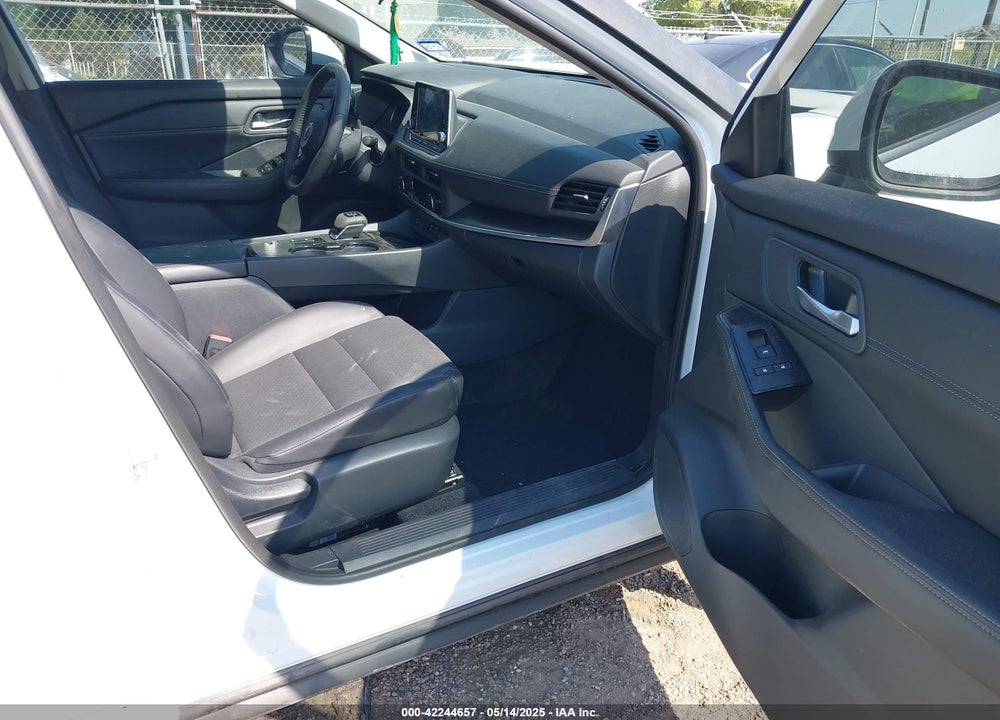 2024 NISSAN ROGUE VIN: 5N1BT3BA2RC754709