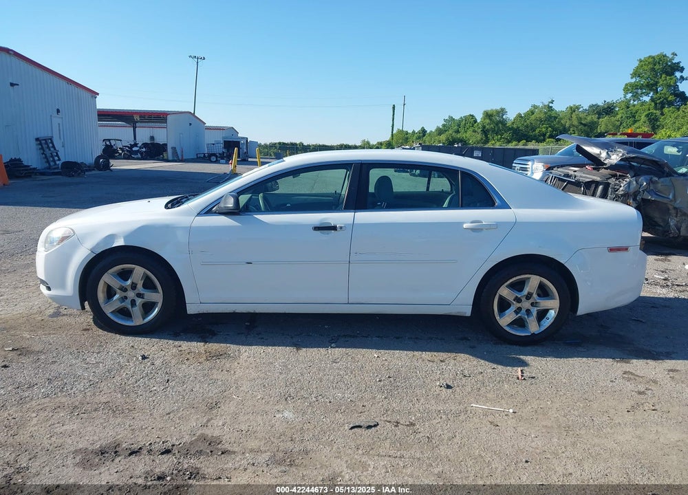 2011 CHEVROLET MALIBU VIN: 1G1ZA5EU0BF106535