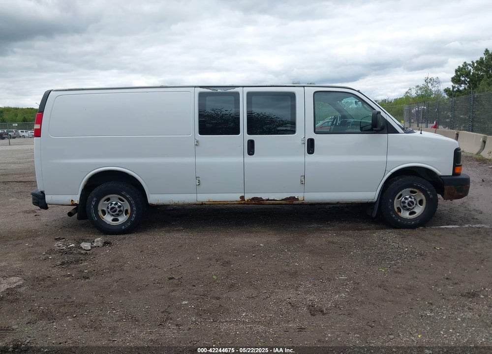 2011 GMC SAVANA 3500 WORK VAN VIN: 1GTZ7UCG9B1105958