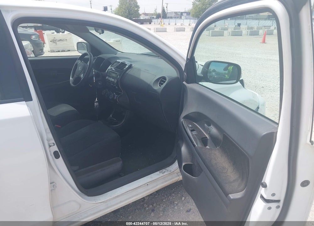2009 SCION XD VIN: JTKKU10439J043043