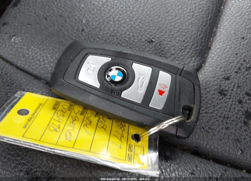 2018 BMW 3 SERIES VIN: WBA8E1G59JNU93478