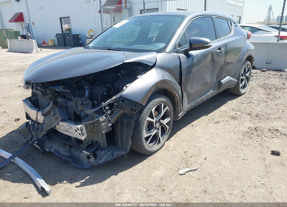 2021 TOYOTA C-HR XLE VIN: NMTKHMBX3MR123683