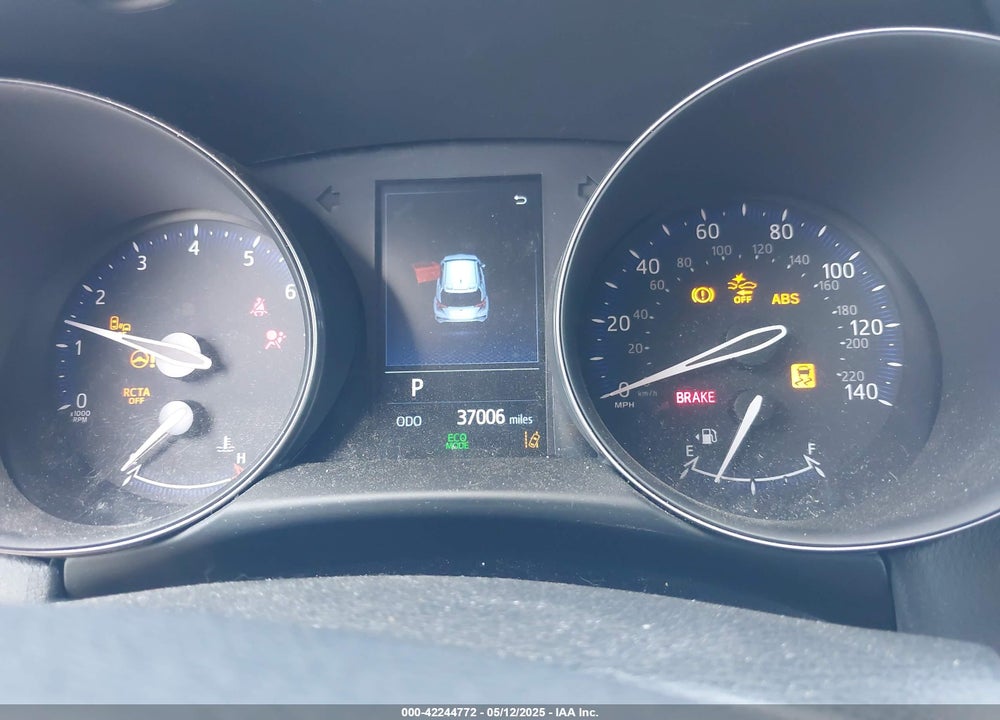 2021 TOYOTA C-HR XLE VIN: NMTKHMBX3MR123683