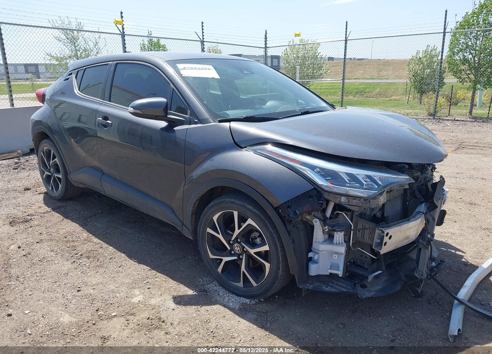 2021 TOYOTA C-HR XLE VIN: NMTKHMBX3MR123683