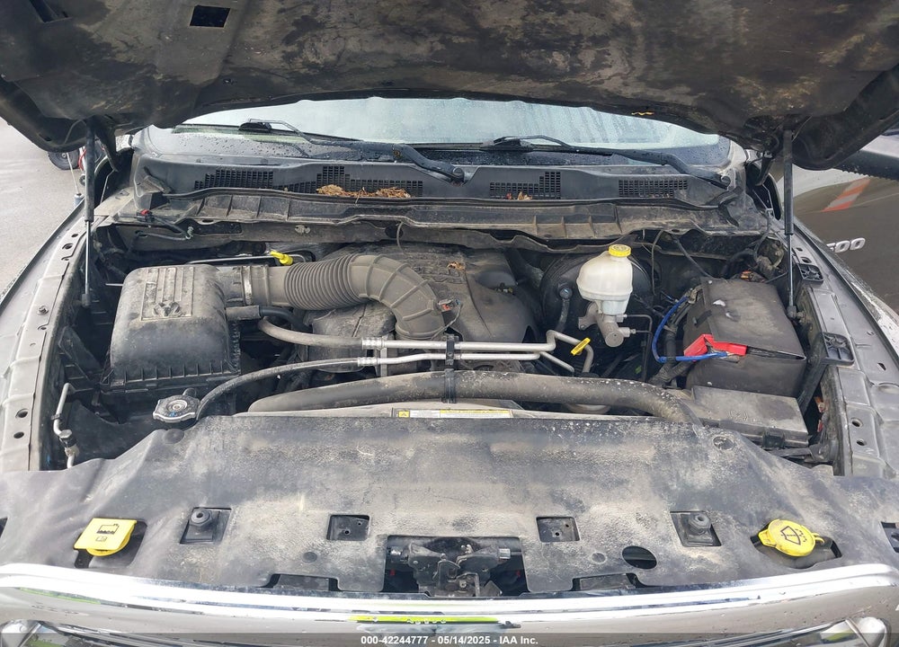2012 RAM 1500 VIN: 1C6RD7LT5CS145917