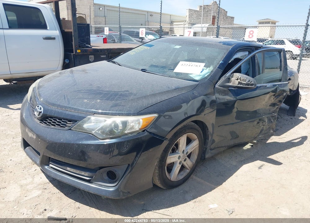 2013 TOYOTA CAMRY SE VIN: 4T1BF1FK3DU213508