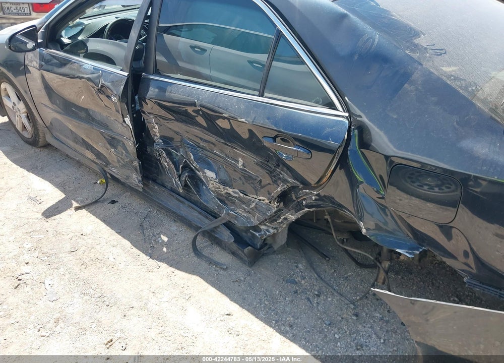 2013 TOYOTA CAMRY SE VIN: 4T1BF1FK3DU213508