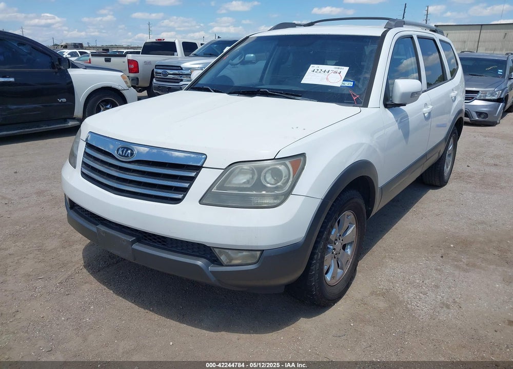 2009 KIA BORREGO EX V6 VIN: KNDJJ741295031117