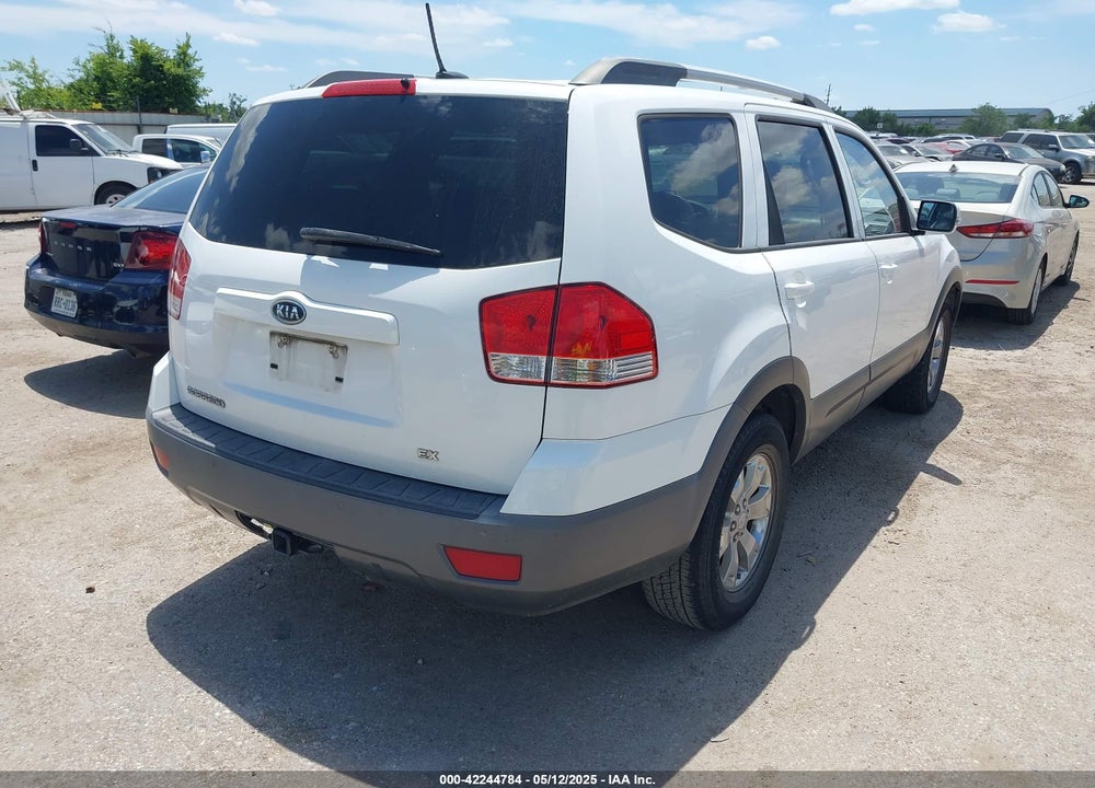 2009 KIA BORREGO EX V6 VIN: KNDJJ741295031117