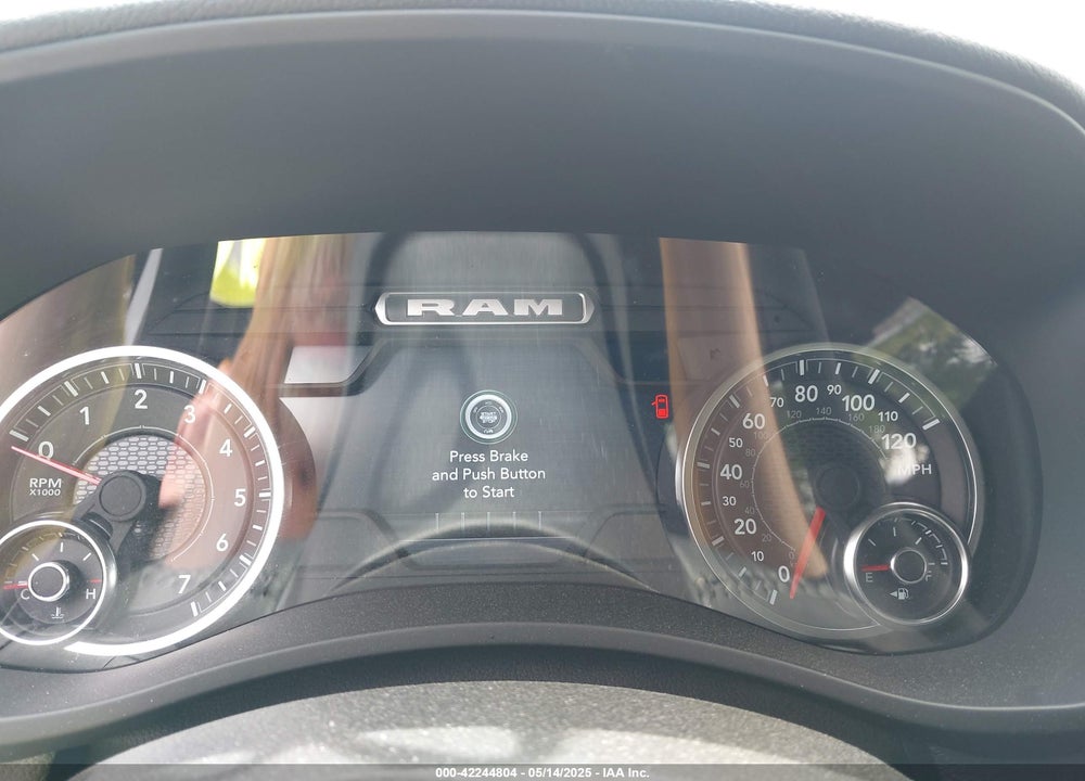 2024 RAM 2500 VIN: 3C6UR5DJ1RG186140