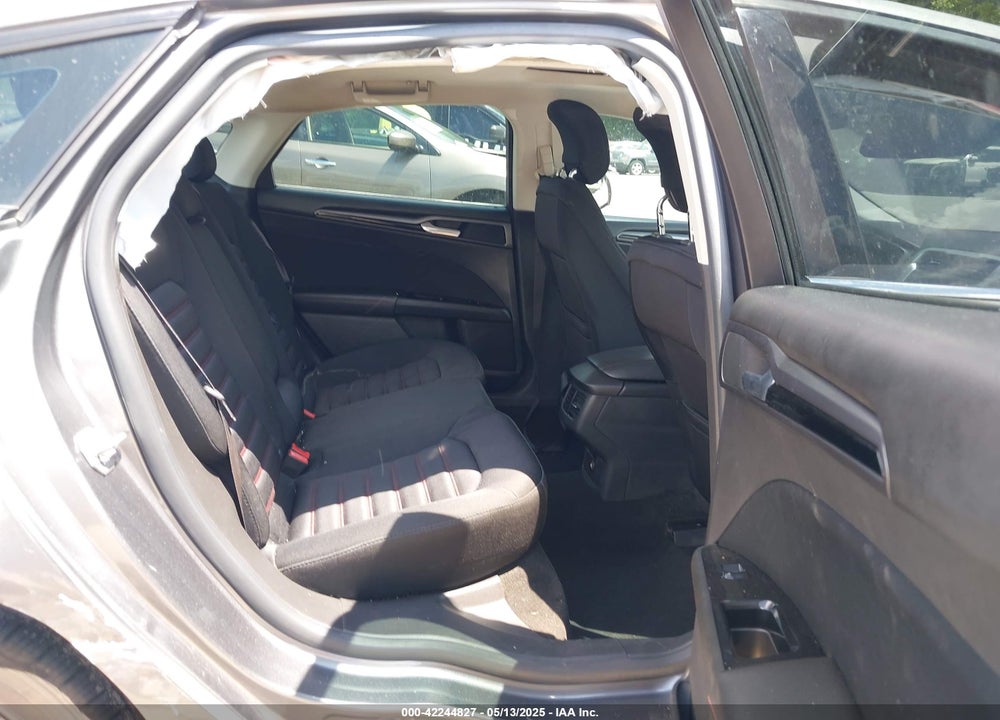 2013 FORD FUSION VIN: 3FA6P0H77DR383552