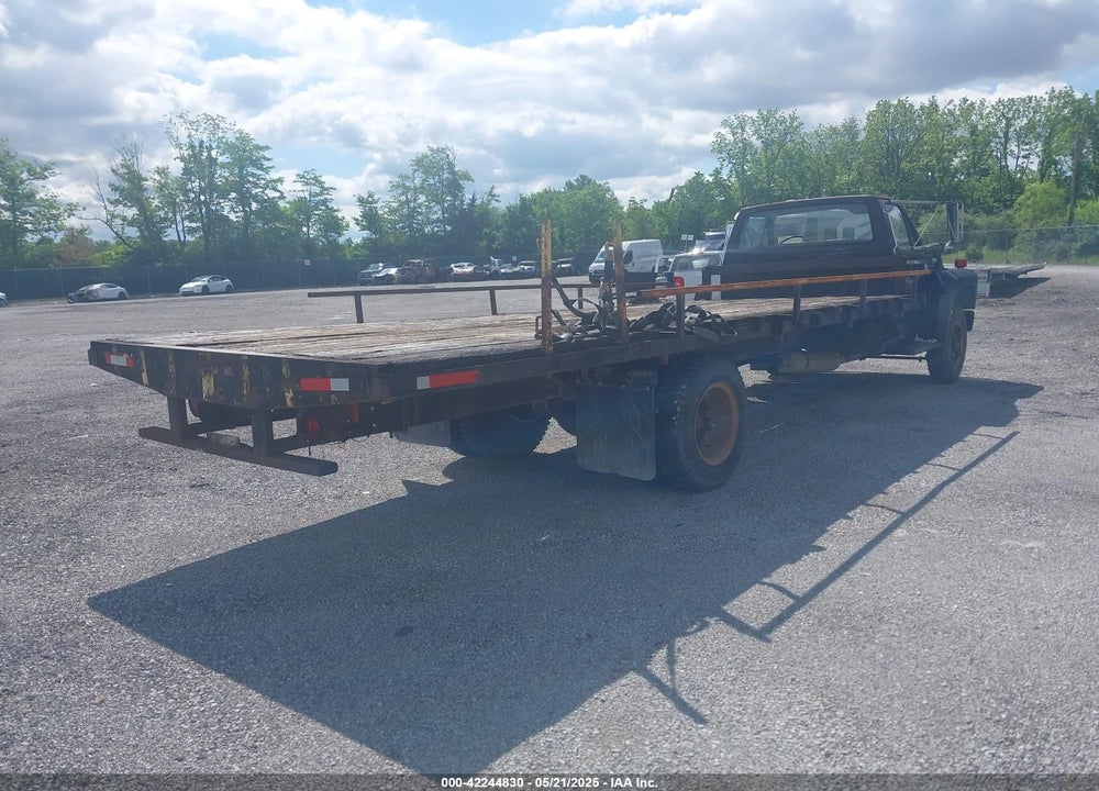 1994 FORD F600 F VIN: 1FDNK64C1RVA04528