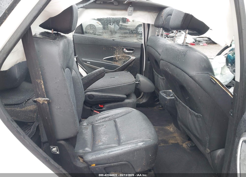 2017 HYUNDAI SANTA FE VIN: KM8SR4HF3HU256244