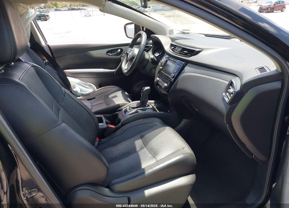 2020 NISSAN ROGUE SPORT VIN: JN1BJ1CV3LW260805