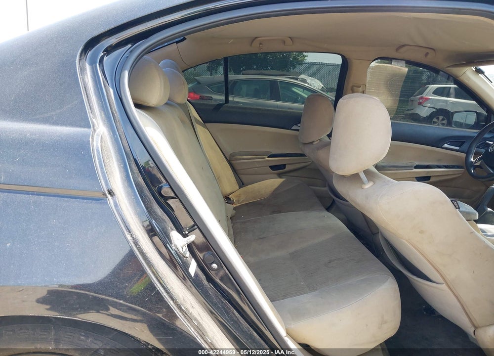 2012 HONDA ACCORD VIN: 1HGCP2F49CA055822