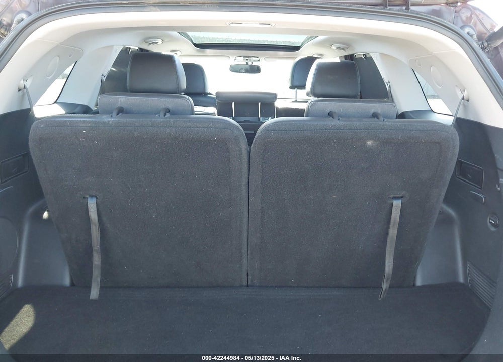 2019 KIA SORENTO VIN: 5XYPH4A52KG509349