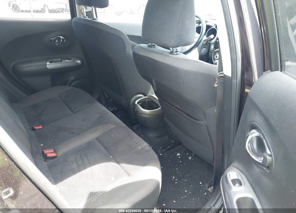 2015 NISSAN JUKE VIN: JN8AF5MVXFT550503