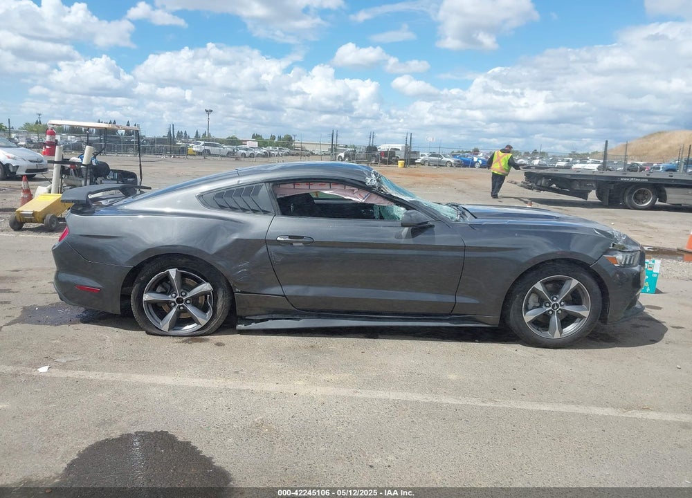 2016 FORD MUSTANG VIN: 1FA6P8AM1G5269049