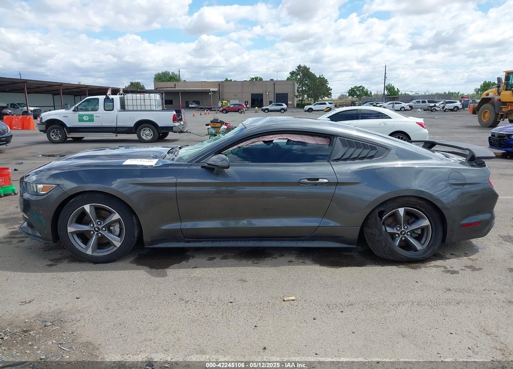 2016 FORD MUSTANG VIN: 1FA6P8AM1G5269049