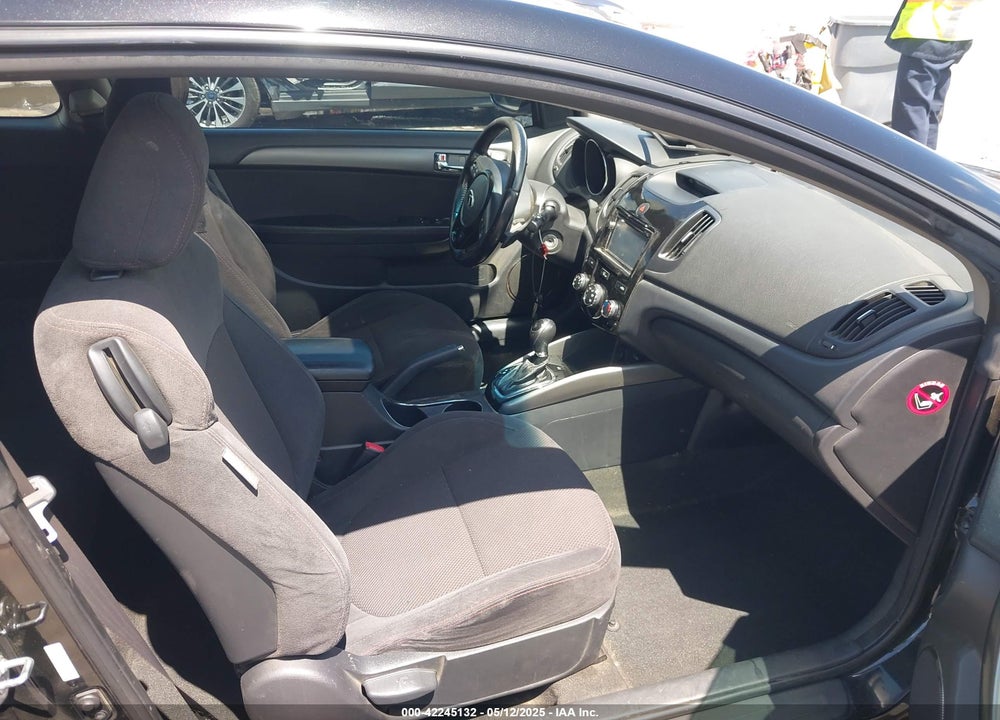 2013 KIA FORTE KOUP VIN: KNAFW6A37D5693014