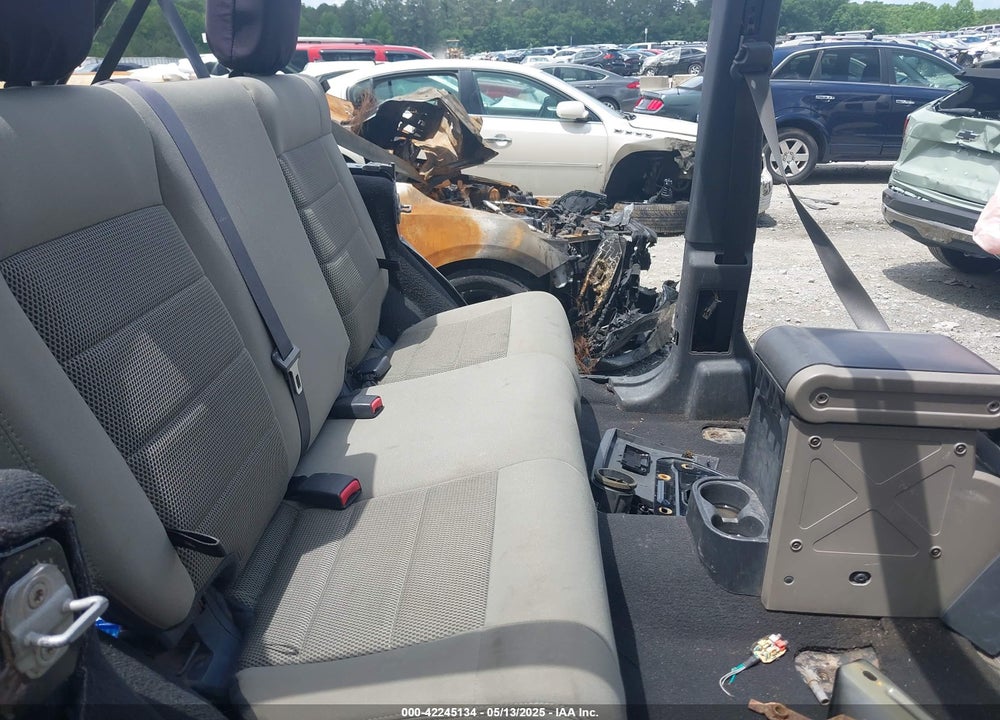 2008 JEEP WRANGLER UNLIMITED SAHARA VIN: 1J4GA59138L501621