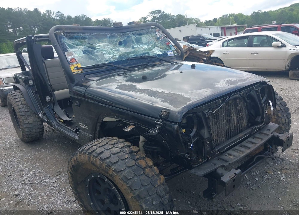 2008 JEEP WRANGLER UNLIMITED SAHARA VIN: 1J4GA59138L501621