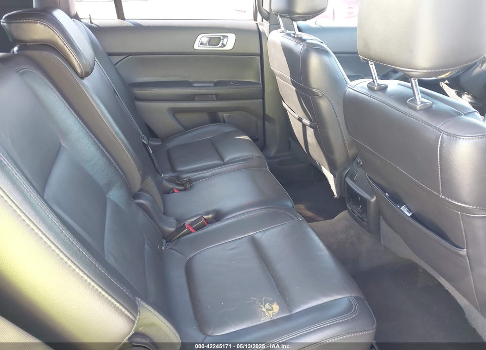 2014 FORD EXPLORER VIN: 1FM5K7D85EGC06370