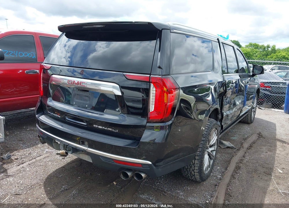 2021 GMC YUKON XL 4WD DENALI VIN: 1GKS2JKL2MR142534