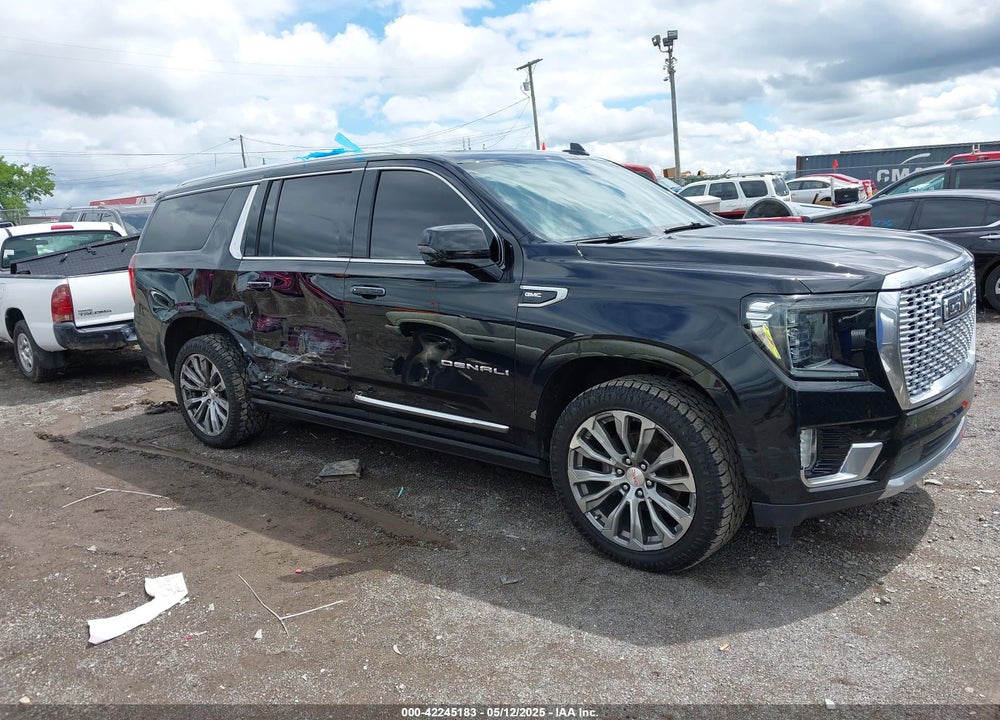 2021 GMC YUKON XL 4WD DENALI VIN: 1GKS2JKL2MR142534