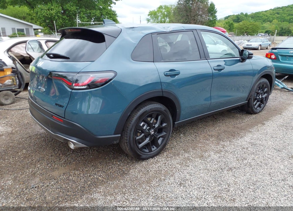 2025 HONDA HR-V VIN: 3CZRZ2H55SM786767