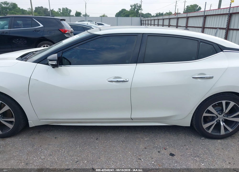 2017 NISSAN MAXIMA VIN: 1N4AA6AP0HC380988
