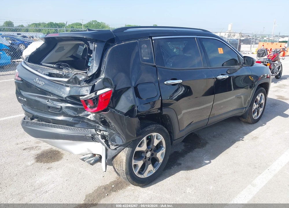 2018 JEEP COMPASS VIN: 3C4NJDCB2JT135492