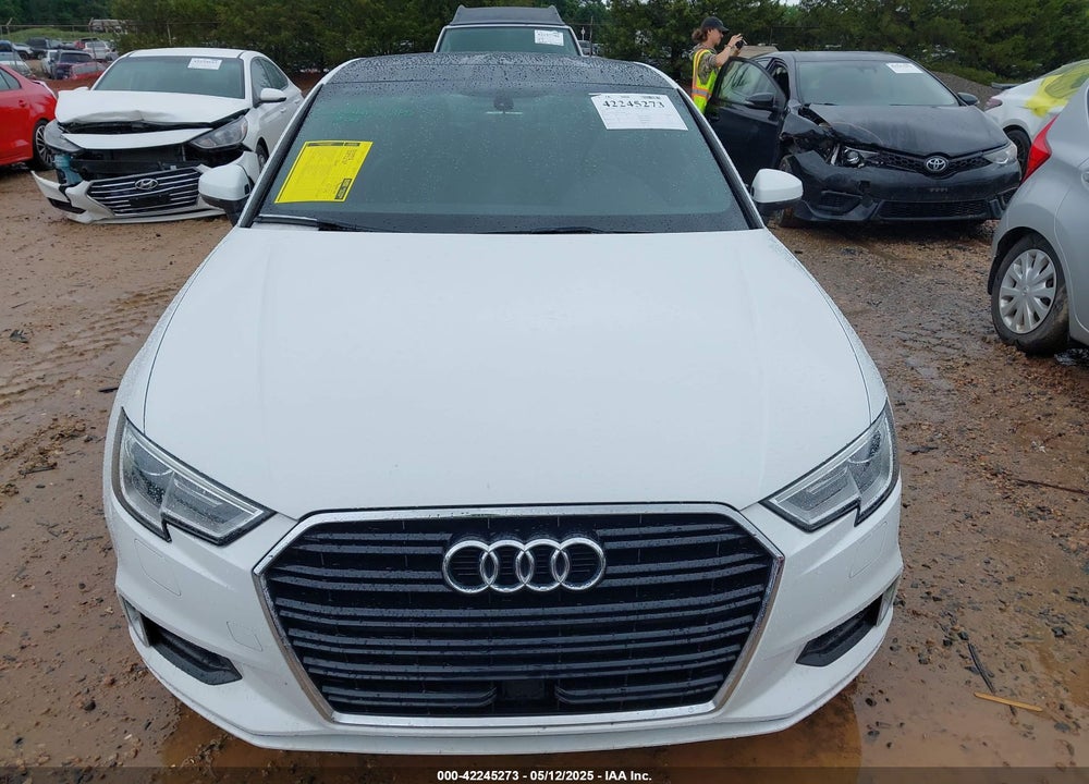 2019 AUDI A3 40 PREMIUM VIN: WAUAUGFF6K1010085