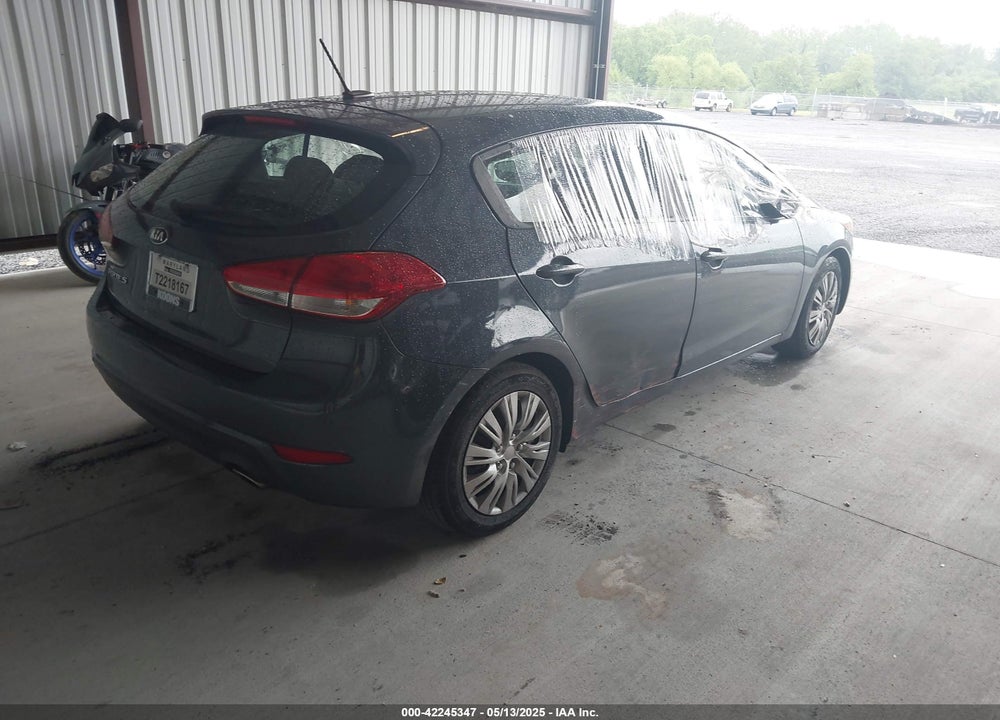 2016 KIA FORTE VIN: KNAFK5A88G5656236