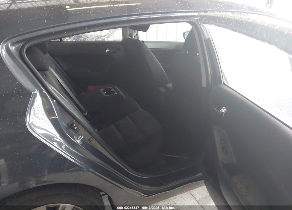 2016 KIA FORTE VIN: KNAFK5A88G5656236