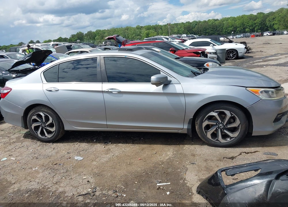 2017 HONDA ACCORD VIN: 1HGCR2F76HA033997