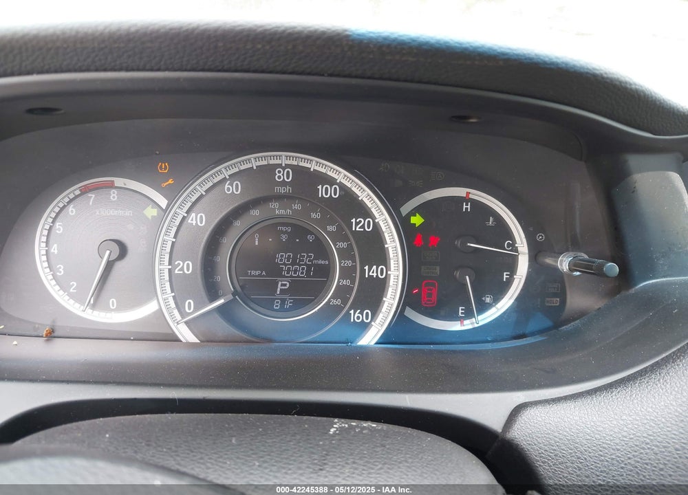 2017 HONDA ACCORD VIN: 1HGCR2F76HA033997