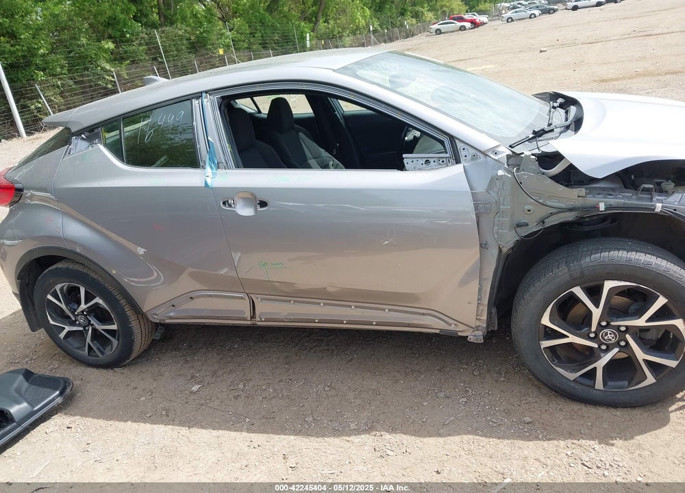 2018 TOYOTA C-HR VIN: NMTKHMBX2JR048082