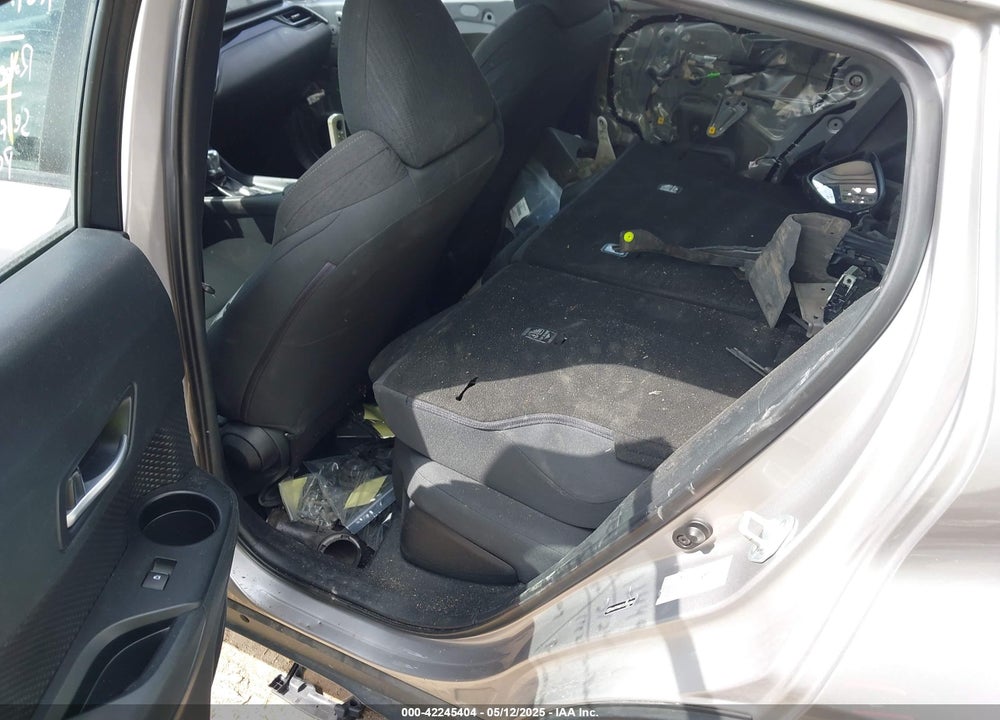 2018 TOYOTA C-HR VIN: NMTKHMBX2JR048082