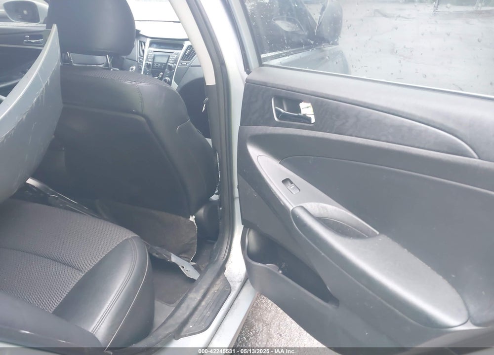 2011 HYUNDAI SONATA SE VIN: 5NPEC4AC7BH140999