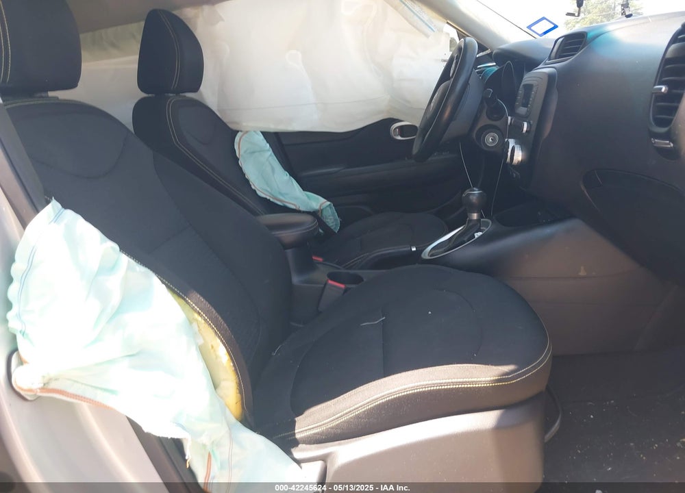 2014 KIA SOUL VIN: KNDJP3A56E7700227