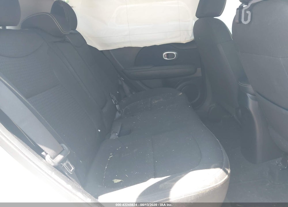 2014 KIA SOUL VIN: KNDJP3A56E7700227