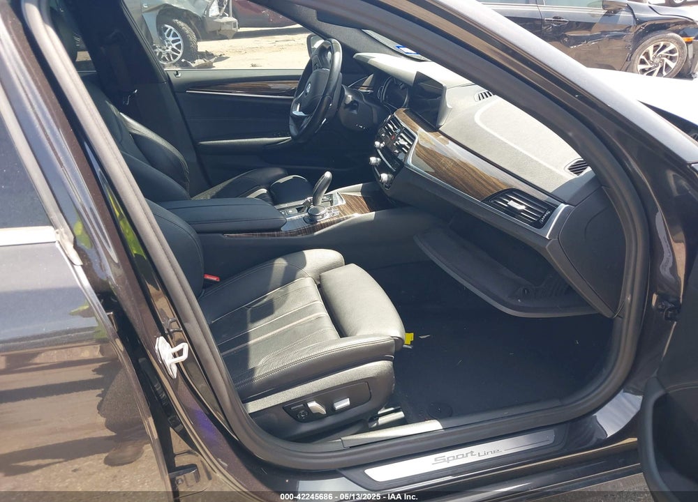 2018 BMW 530I VIN: WBAJA5C51JWA36851